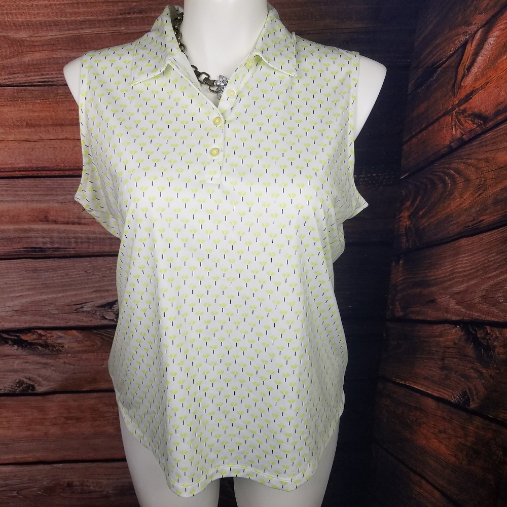 Play Dry Tank Top Size XL. Condition is Pre-owned.